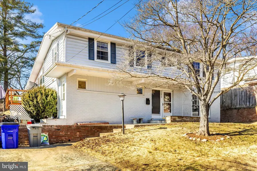 11412 Fairoak Dr, Silver Spring, MD 20902 - #3