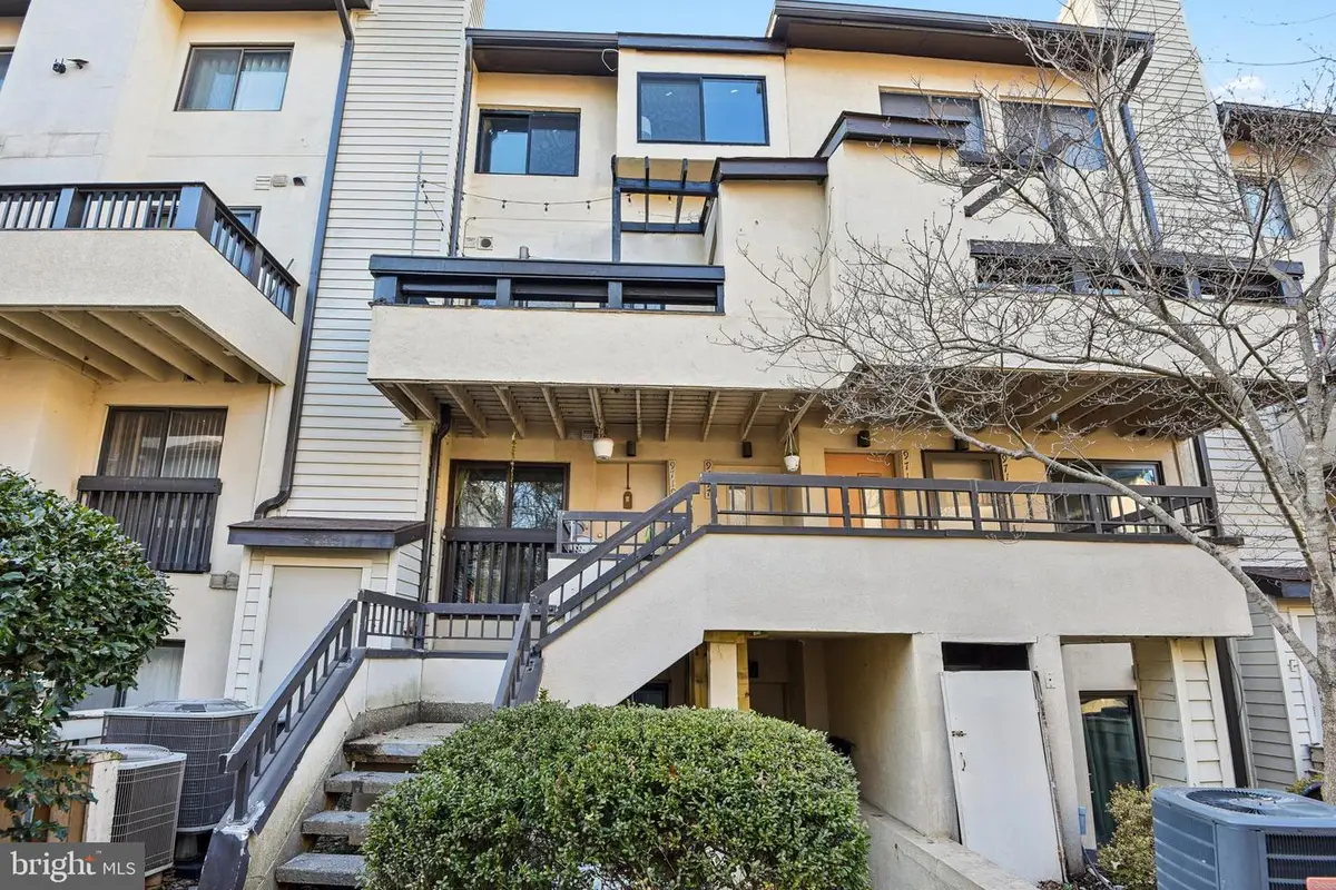 9717 Hellingly #48, Gaithersburg, MD 20886 - #1