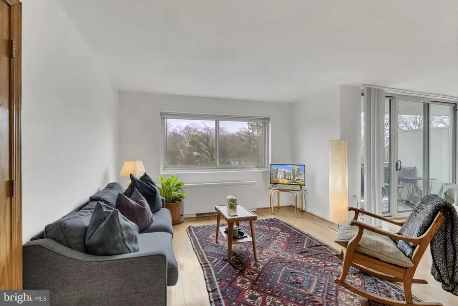 7333 New Hampshire Ave #509, Takoma Park, MD 20912 - #3