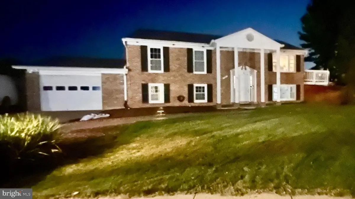 5 Coatbridge Ct, Olney, MD 20832 - #1