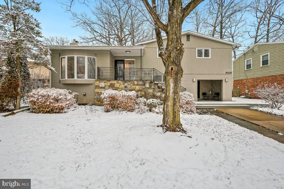 9213 Friars Rd, Bethesda, MD 20817 - #1