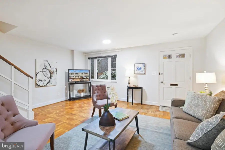 9888 Hollow Glen Pl #2538b, Silver Spring, MD 20910 - #3