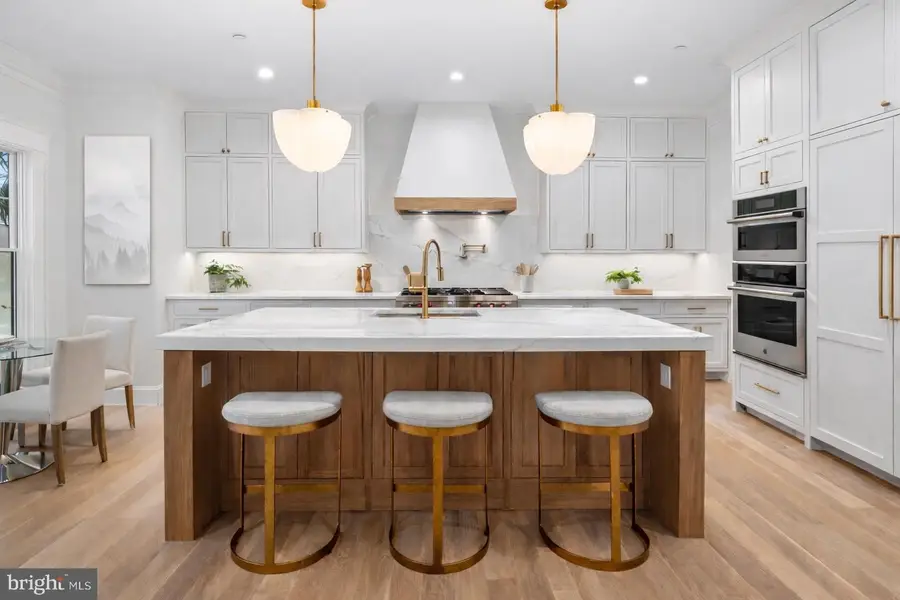 7113 Fairfax Rd, Bethesda, MD 20814 - #2