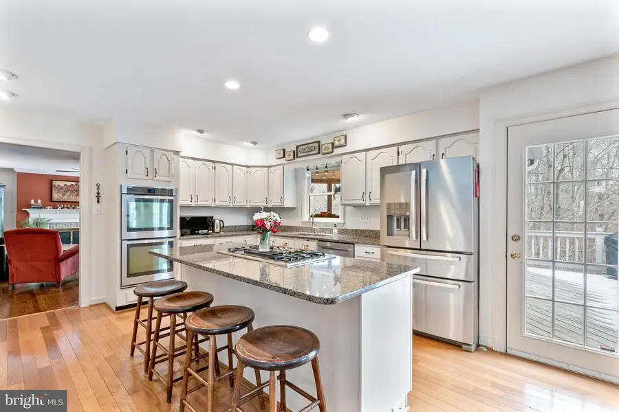 22109 Creekview Dr, Gaithersburg, MD 20882 - #3