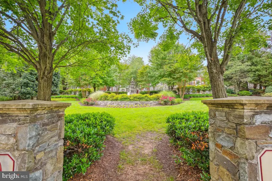 18801 Sparkling Water Dr #8/t-2, Gaithersburg, MD 20879 - #2