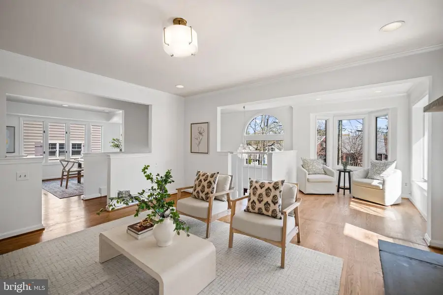 4822 Earlston Dr, Bethesda, MD 20816 - #2