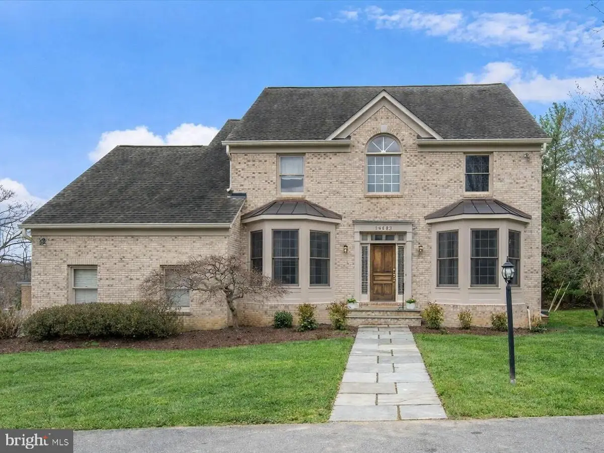 10409 Democracy Ln, Potomac, MD 20854 - #1