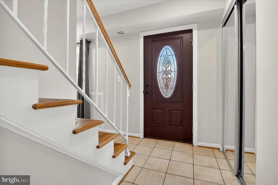 8111 Fallow Dr #17-f, Gaithersburg, MD 20877 - #2