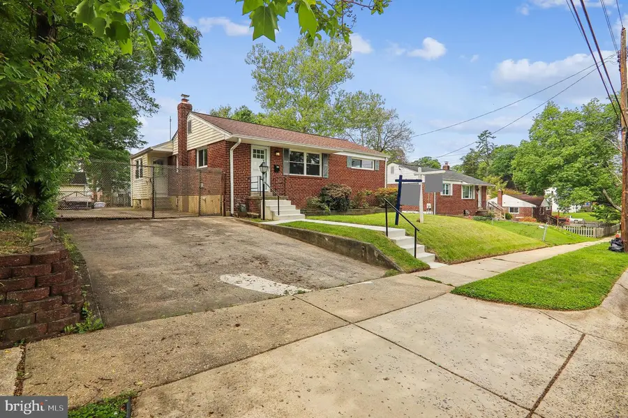 2816 Harris Ave, Silver Spring, MD 20902 - #2
