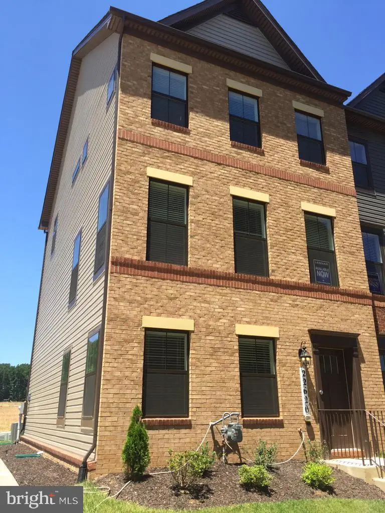 22620 Tate St, Clarksburg, MD 20871 - #1