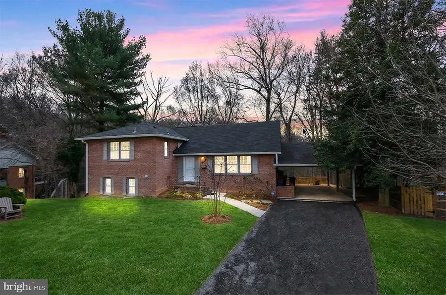 10605 Meadowhill Rd, Silver Spring, MD 20901 - #3