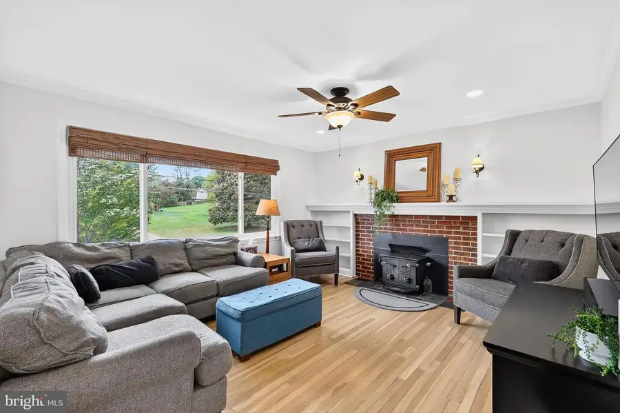 15009 Peachstone Dr, Silver Spring, MD 20905 - #2