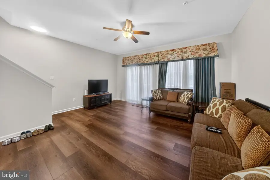 3565 Woodlake Dr #4, Silver Spring, MD 20904 - #2