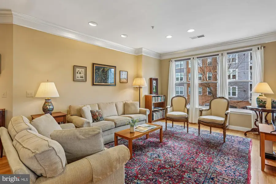 150 Chevy Chase St #205, Gaithersburg, MD 20878 - #3