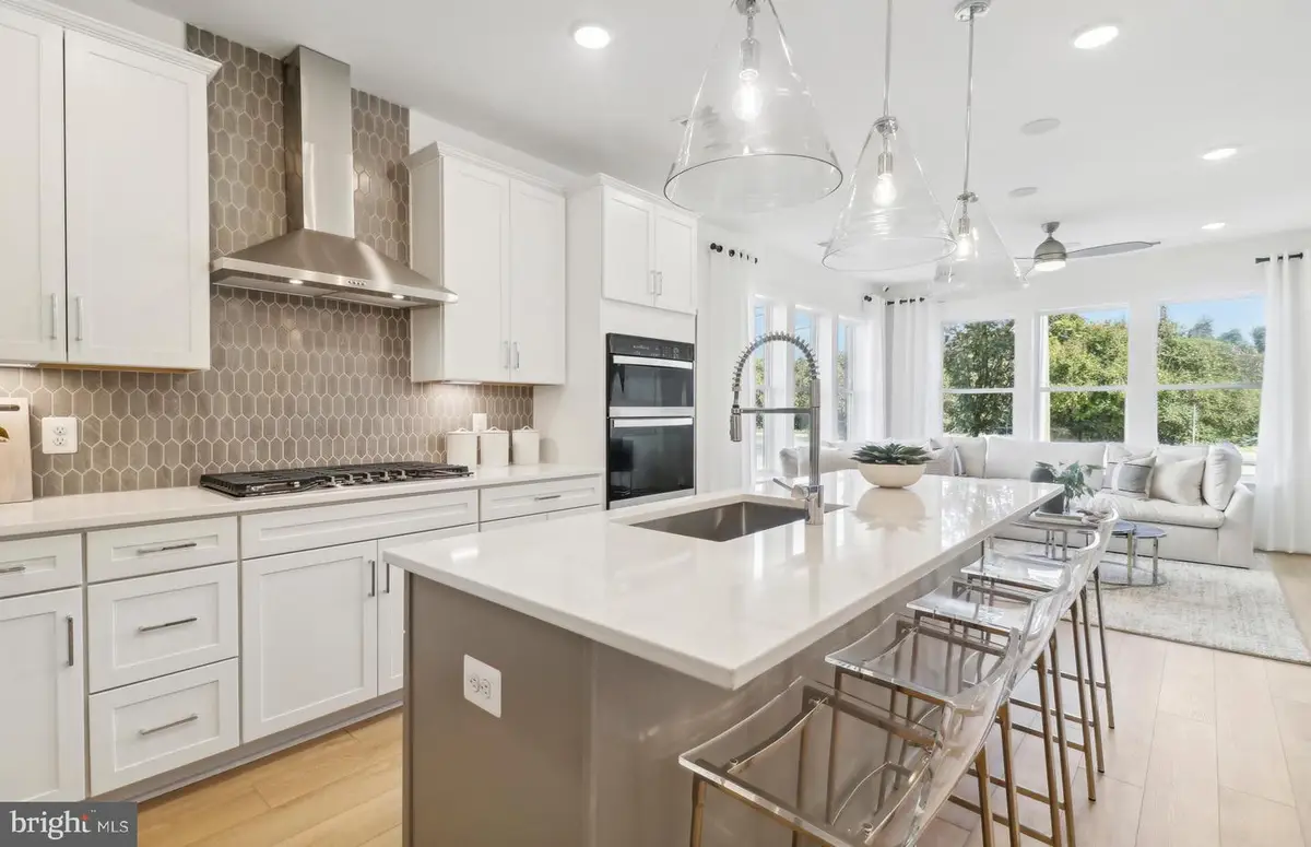 16144 Frederick Rd, Rockville, MD 20850 - #1