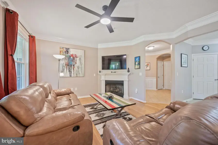 7 Booth St #202, Gaithersburg, MD 20878 - #2