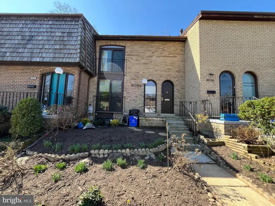 8034 Inverness Ridge Rd, Potomac, MD 20854 - #3