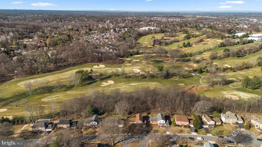 16 Eton Overlook, Rockville, MD 20850 - #2