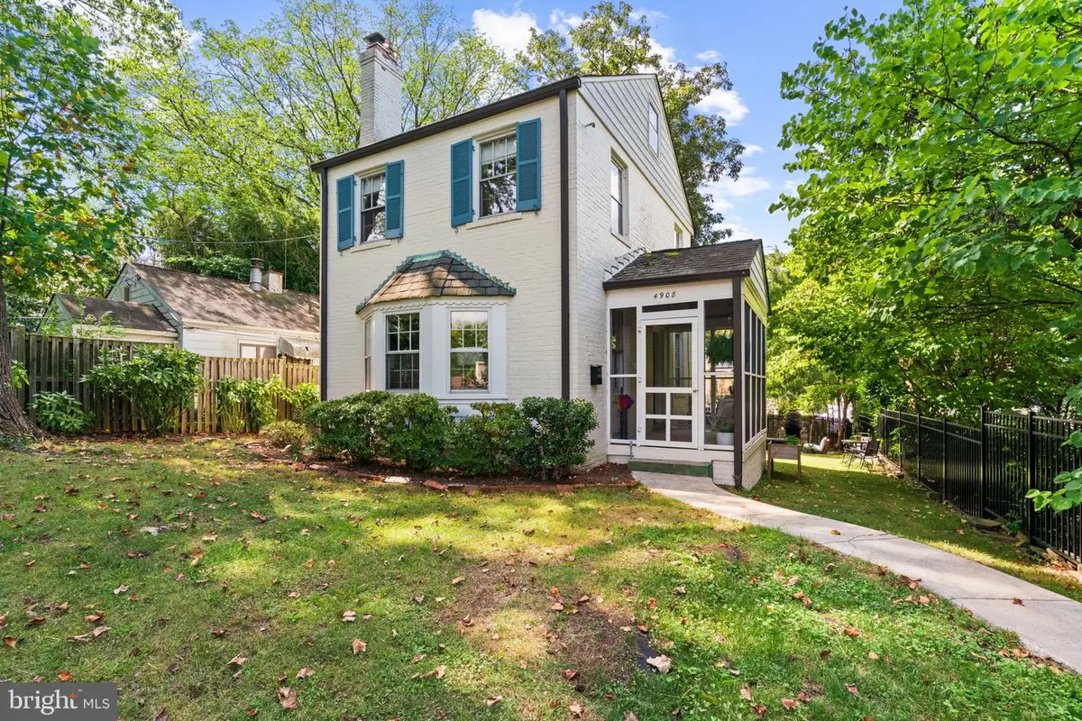 4908 Crescent St, Bethesda, MD 20816 - #1