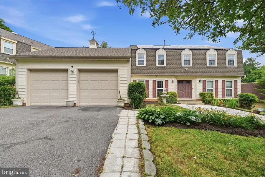 11 Dellcastle Ct, Montgomery Village, MD 20886 - #2