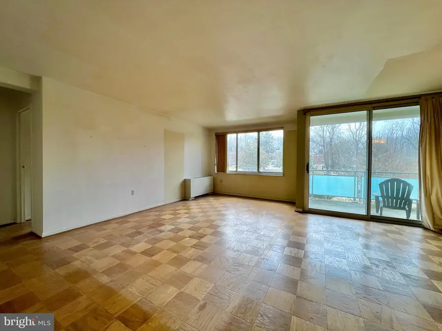 10201 Grosvenor Pl #404, Rockville, MD 20852 - #3