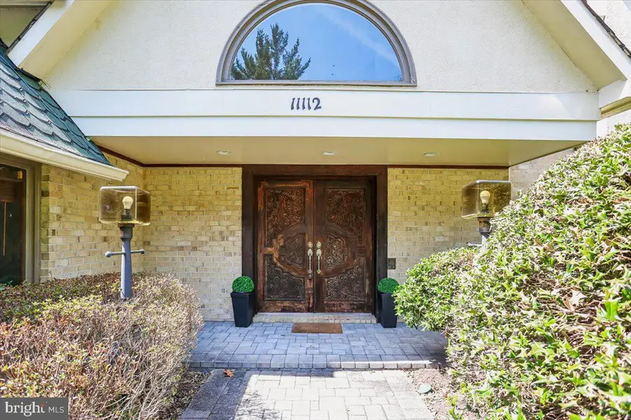 11112 Tara Rd, Potomac, MD 20854 - #3