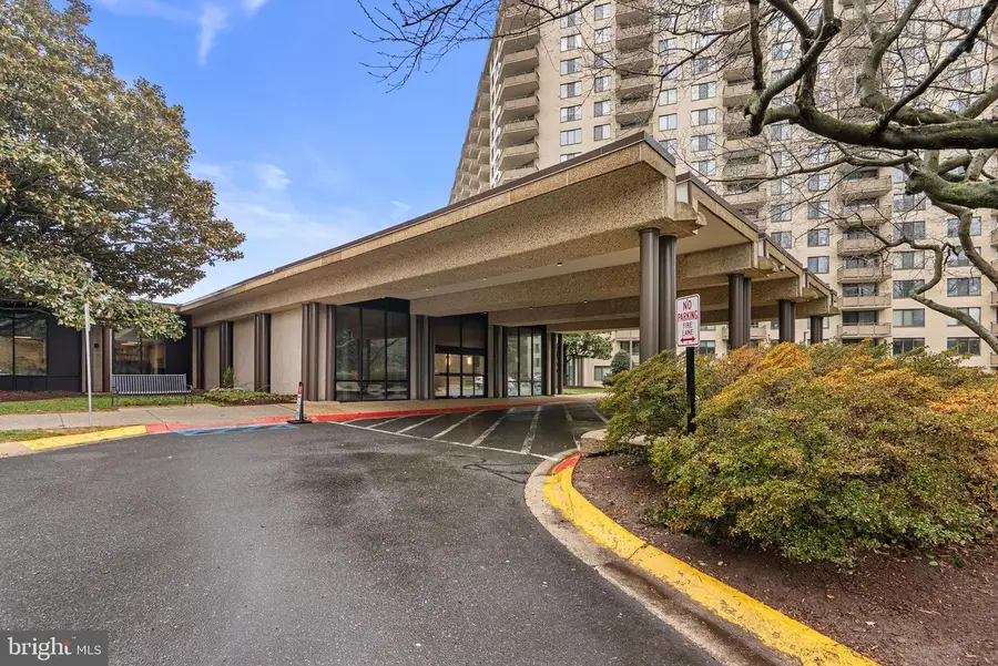 5225 Pooks Hill Rd #a24s, Bethesda, MD 20814 - #2