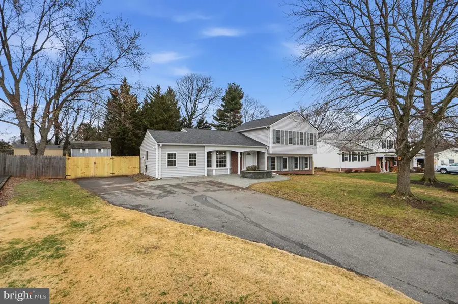 19821 Spurrier Ave, Poolesville, MD 20837 - #2