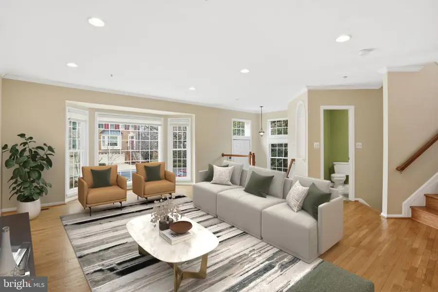 11311 Hollowstone Dr, North Bethesda, MD 20852 - #2