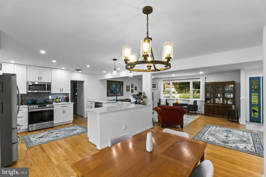 512 Quaint Acres Dr, Silver Spring, MD 20904 - #2