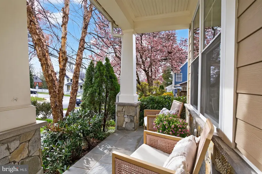 9304 Ewing Dr, Bethesda, MD 20817 - #3