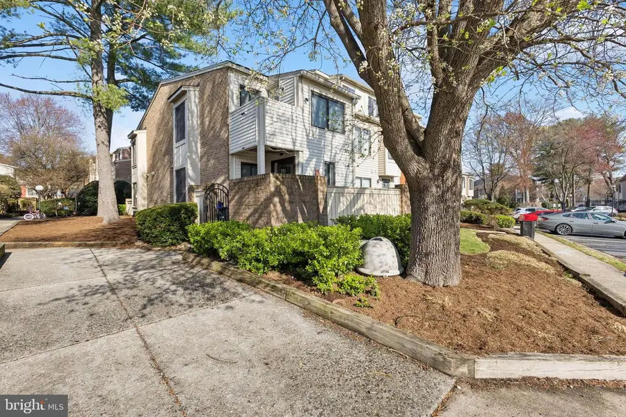 18600 Nathans Pl, Montgomery Village, MD 20886 - #2