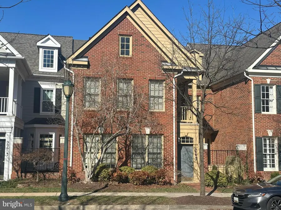 904 Oak Knoll Ter, Rockville, MD 20850 - #2