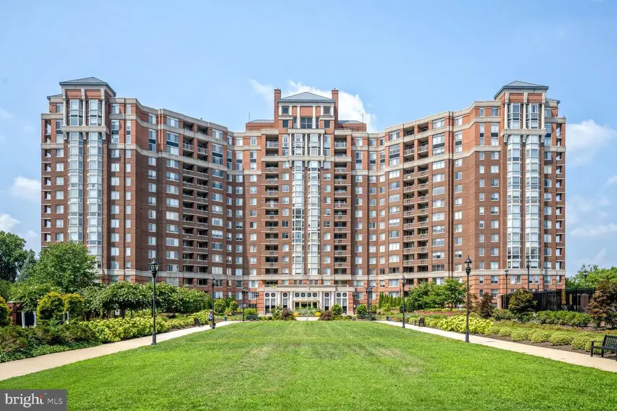 5809 Nicholson Ln #709, Rockville, MD 20852 - #2