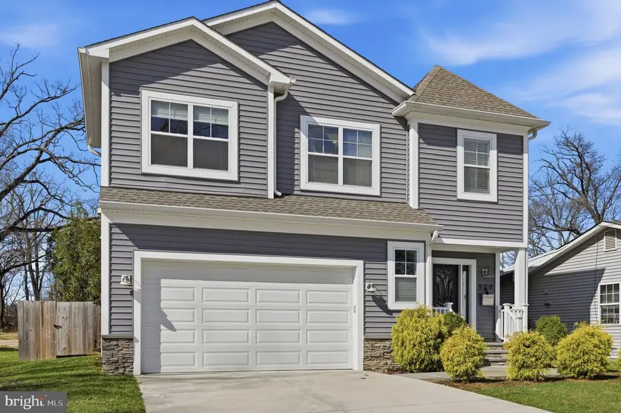 908 N Stonestreet Ave, Rockville, MD 20850 - #2