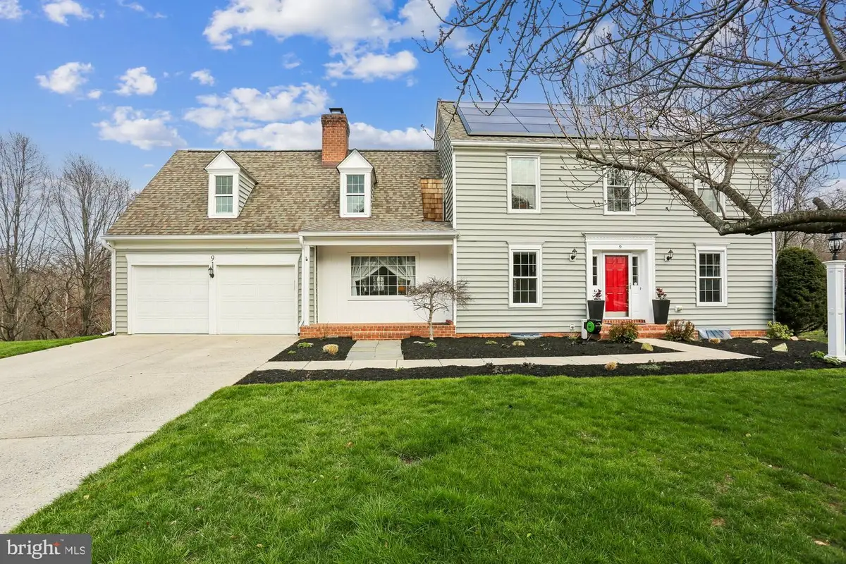 9 Midsummer Ct, Gaithersburg, MD 20878 - #1