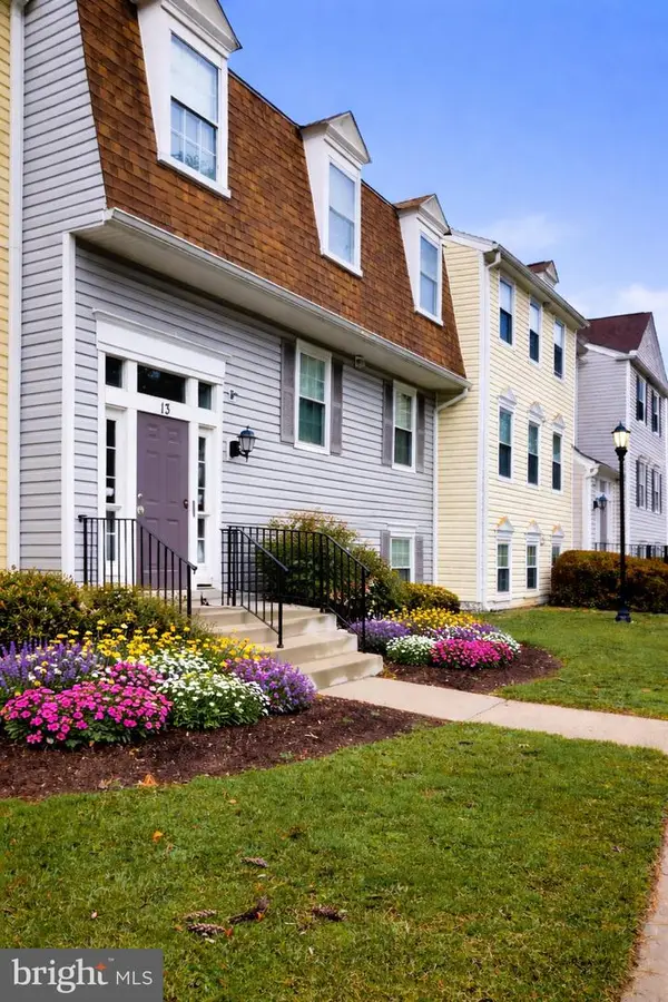 13 Pickering Ct #13-02, GERMANTOWN, MD 20874