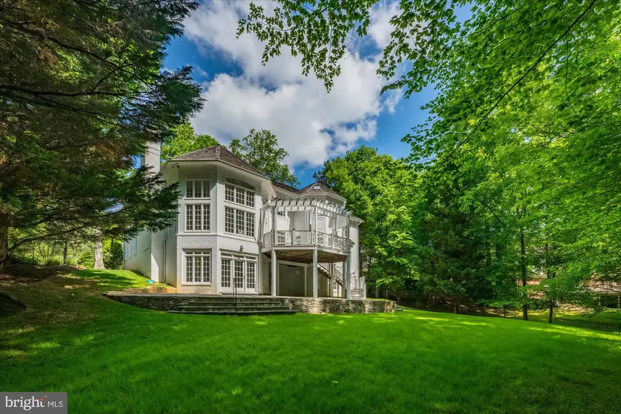 7109 Deer Crossing Ct, Bethesda, MD 20817 - #2