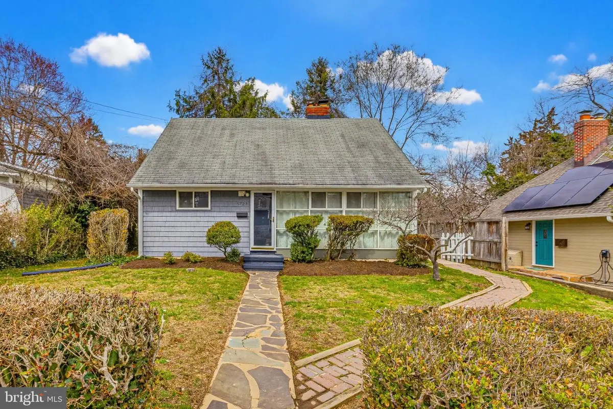 5723 Wainwright Ave, Rockville, MD 20851 - #1