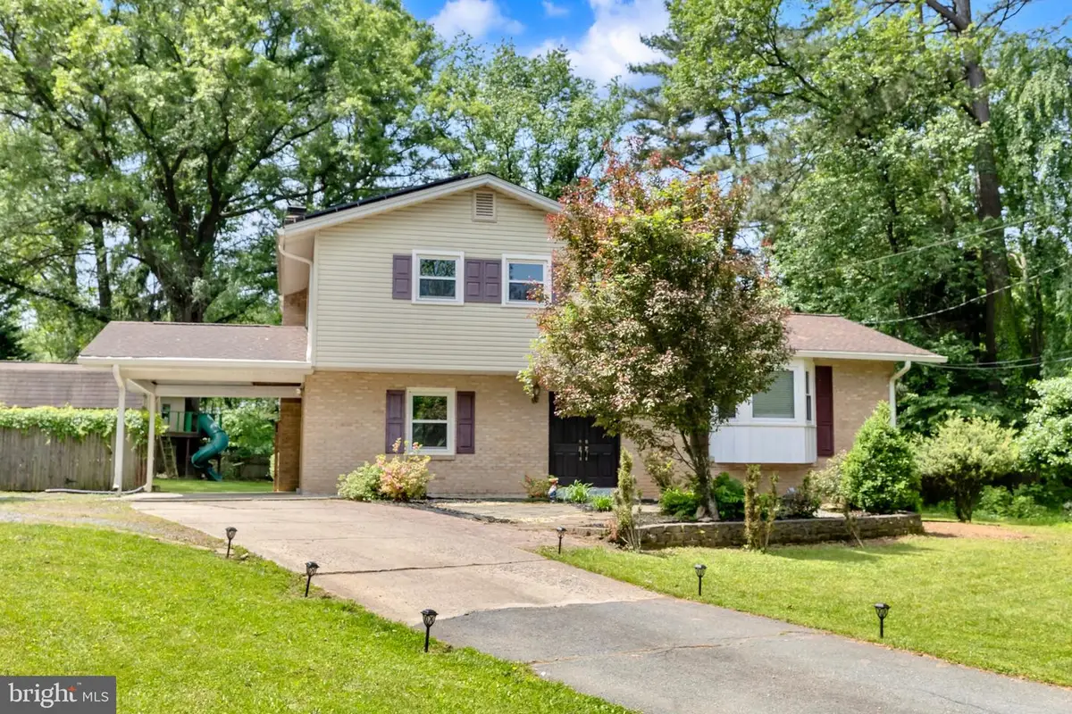 1 Bethayres Ct, Derwood, MD 20855 - #1