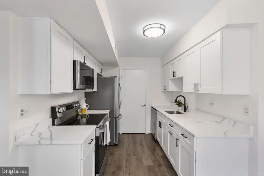 20248 Shipley Ter #301, Germantown, MD 20874 - #2