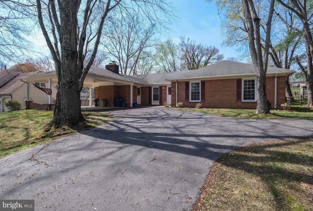 14212 Rippling Brook Dr, Silver Spring, MD 20906 - #1