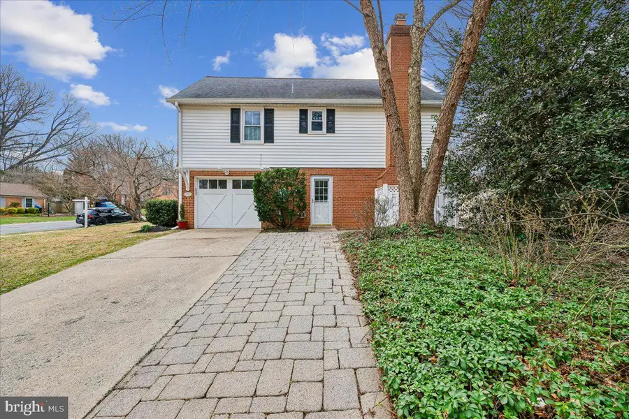 11705 Hitching Post Ln, Rockville, MD 20852 - #3