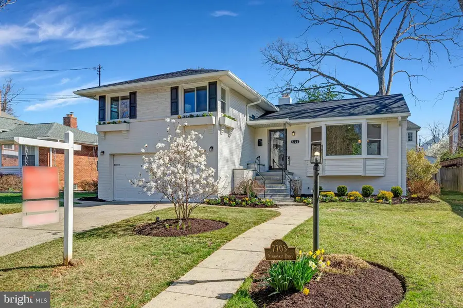 7703 Newmarket Dr, Bethesda, MD 20817 - #2