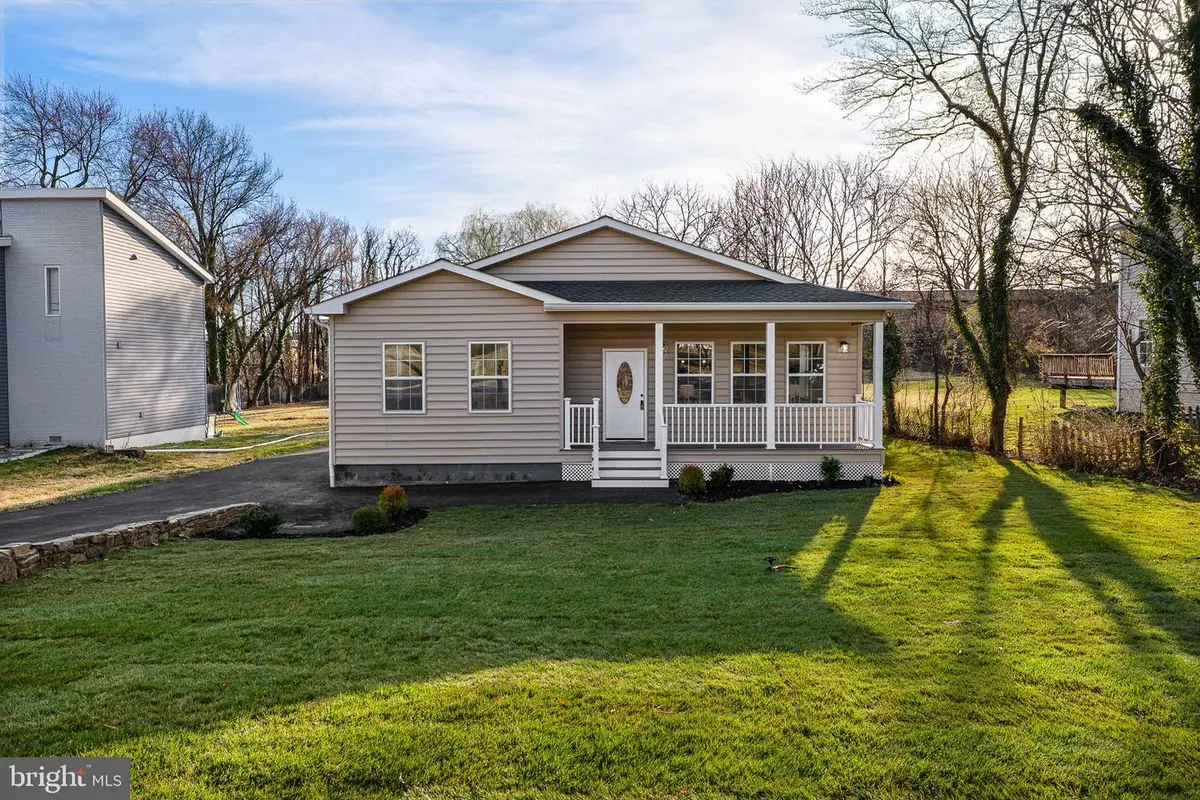 434 Gaither St, Gaithersburg, MD 20877 - #1