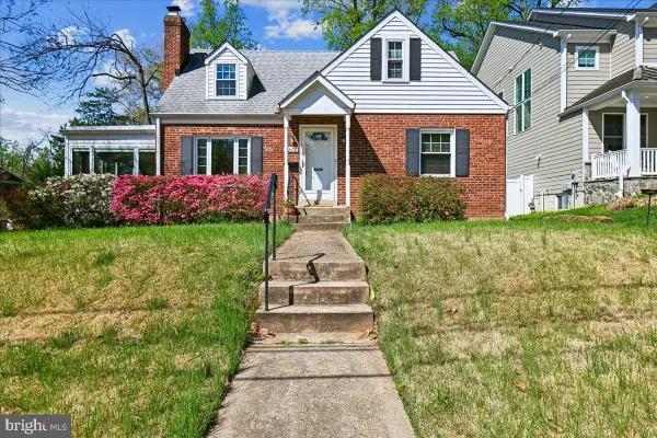 9600 Page Ave, BETHESDA, MD 20814