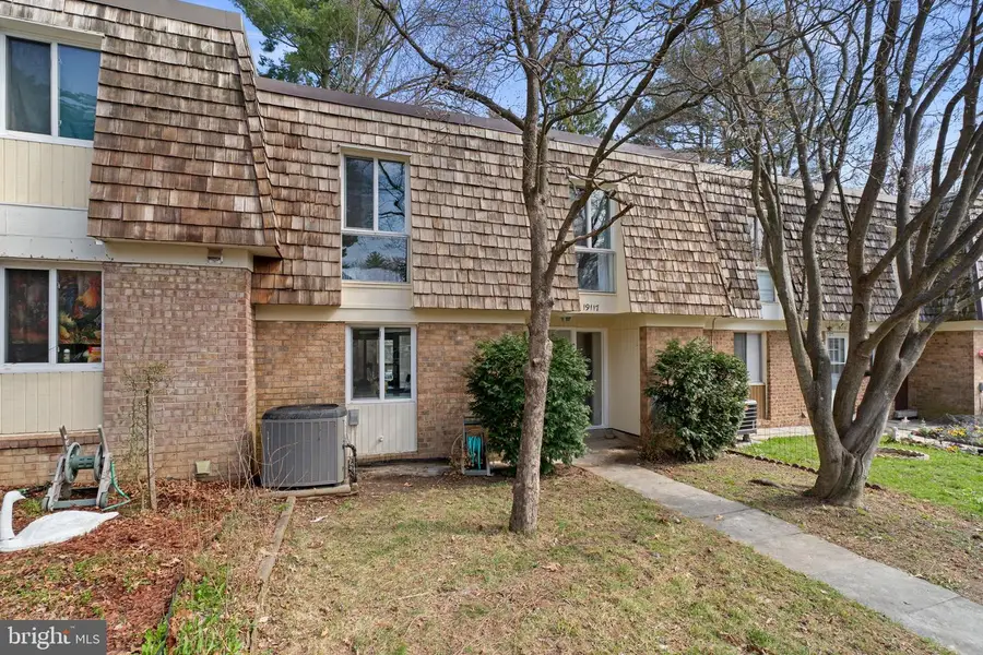 19117 N Kindly Ct, Montgomery Village, MD 20886 - #2