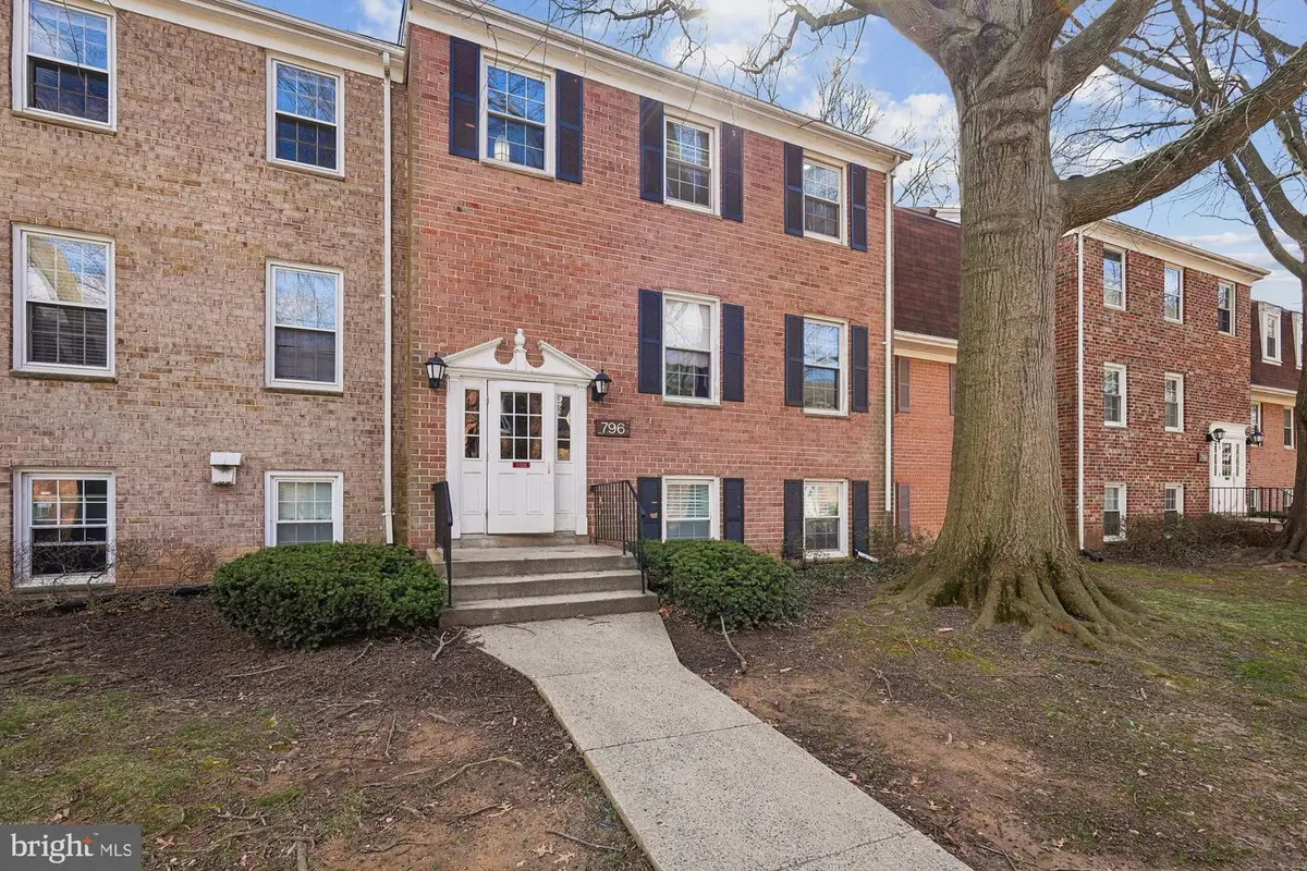 796 Quince Orchard Blvd #201, Gaithersburg, MD 20878 - #1