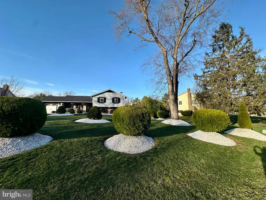 19405 Wootton Ave, Poolesville, MD 20837 - #2