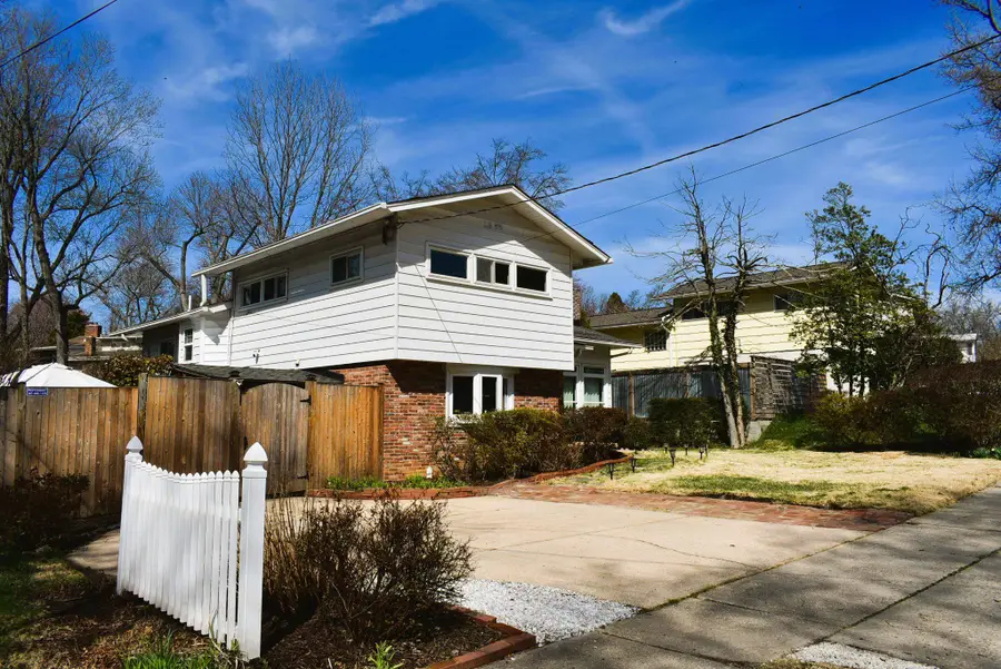 304 Twinbrook Pkwy, Rockville, MD 20851 - #3